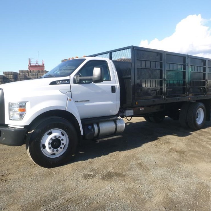 2016 FORD F750