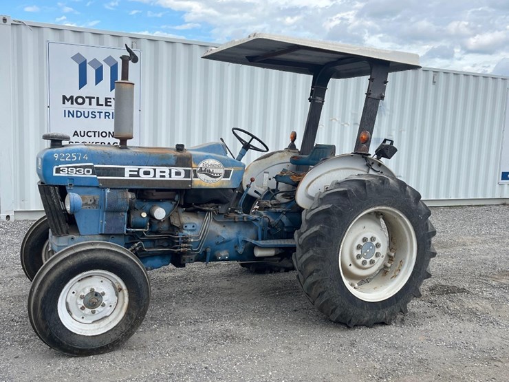 1992-ford-3930-image-1