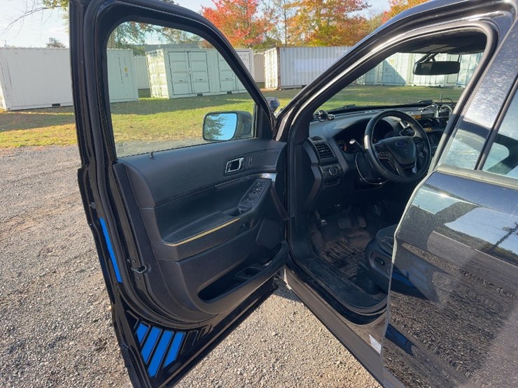 2019-ford-explorer-police-interceptor-image-15