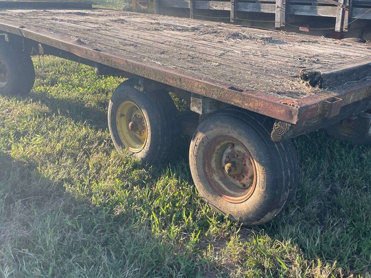 18ft-john-deere-tandem-axle-wagon-image-11