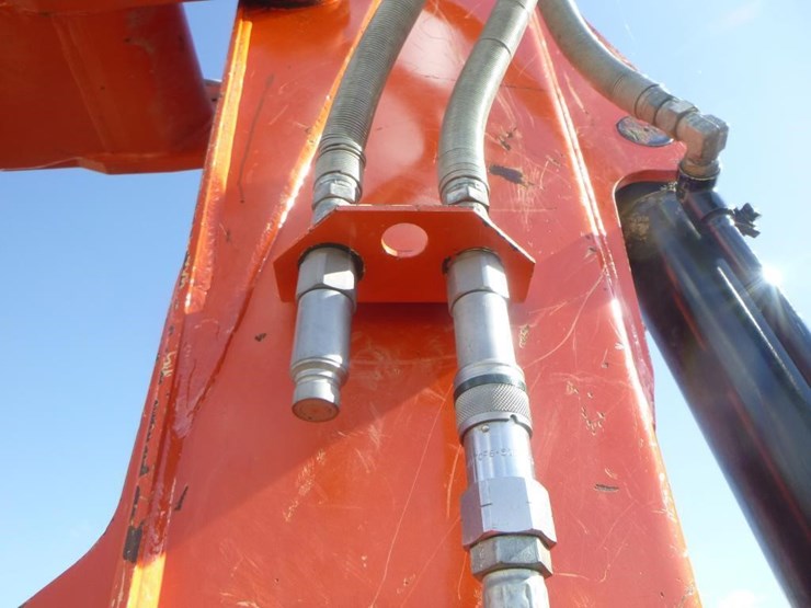 2017-kubota-kx080-image-13