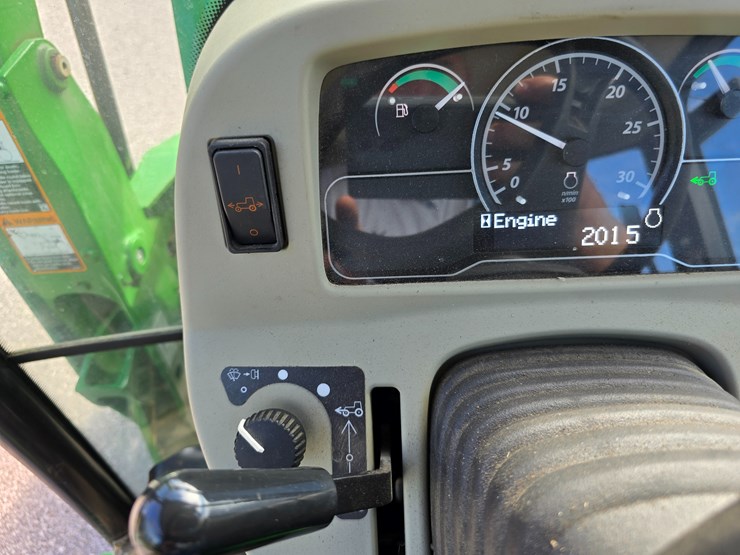 john-deere-4044r-image-77