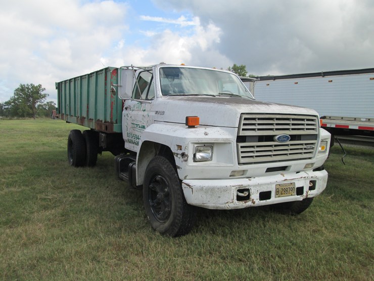 1989-ford-f700-image-2