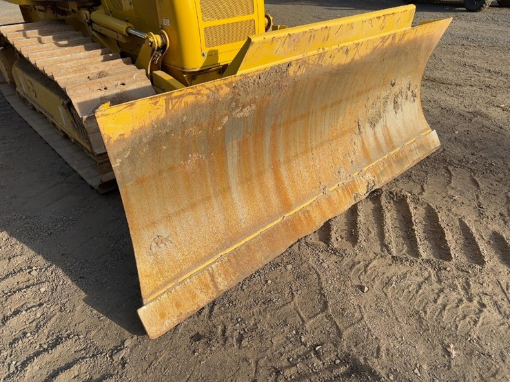 2023-komatsu-d39ex-24-image-8