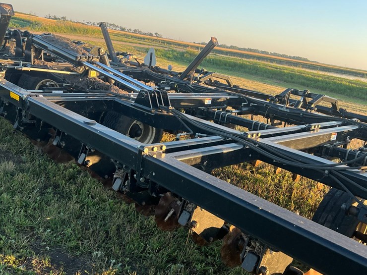 mandako-model-t4030-vertical-tillage-image-60