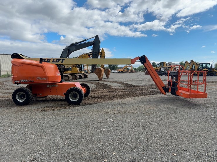 2016-jlg-460sj-image-6