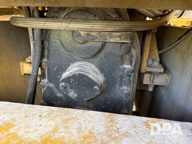 trackmobile-tm3050-railcar-mover-(np6170)-image-45