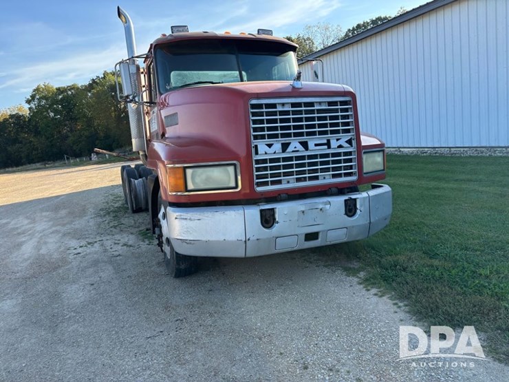 mack-ch613-image-18