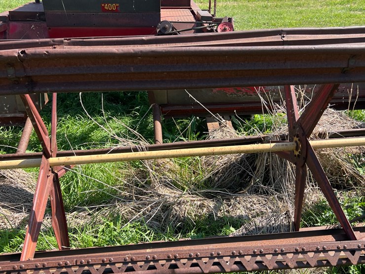 400-versatile-swather,-been-sitting,-not-running-image-14