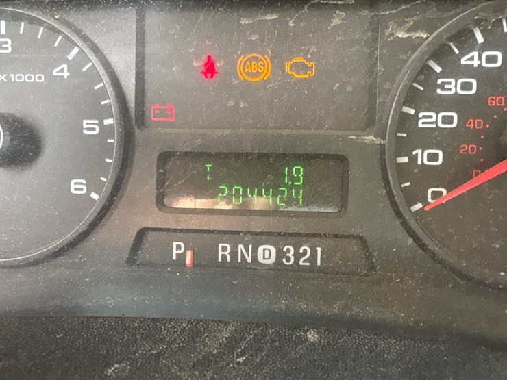 ford-f250-xlt-image-17