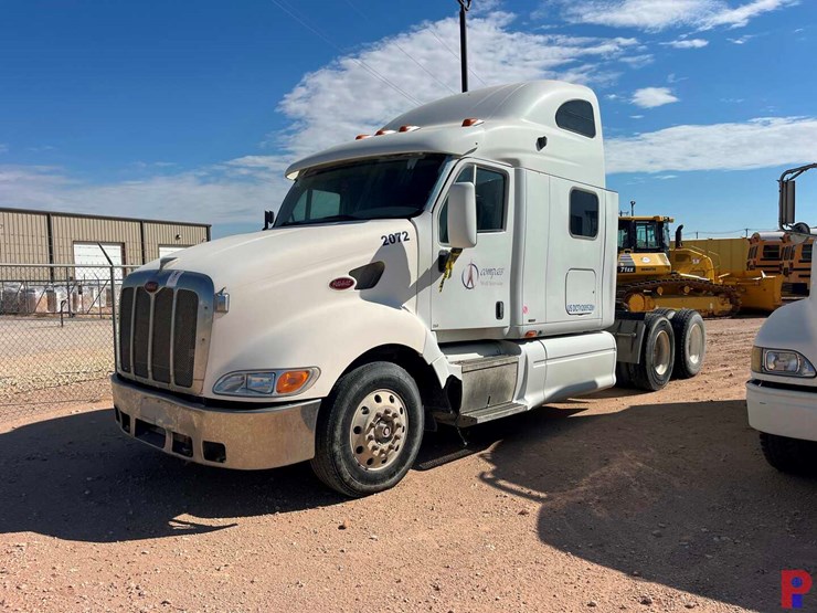 2006-peterbilt-387-image-1
