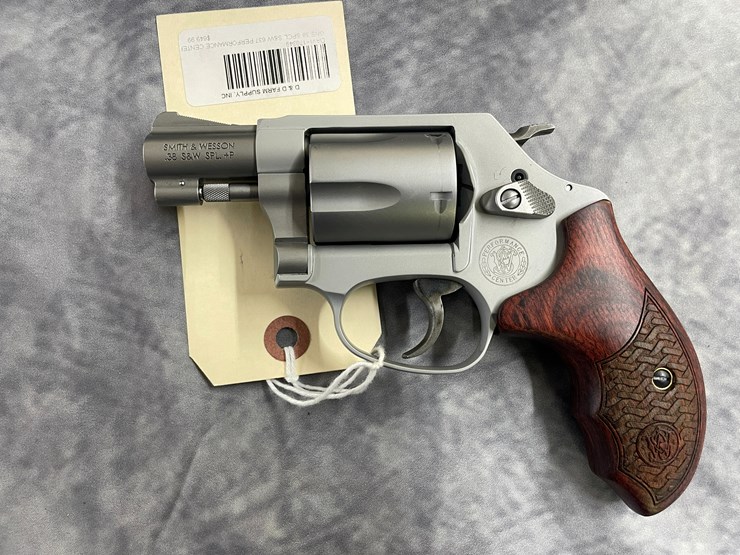 #4031-•-smith-&-wesson-637-performance-center,-sn:-eef5020-image-2