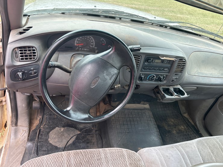1999-ford-f150-image-11