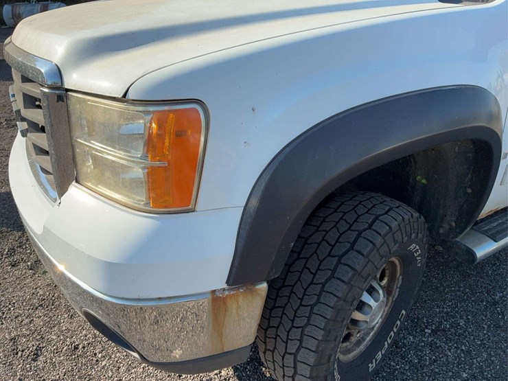 2008-gmc-sierra-image-4
