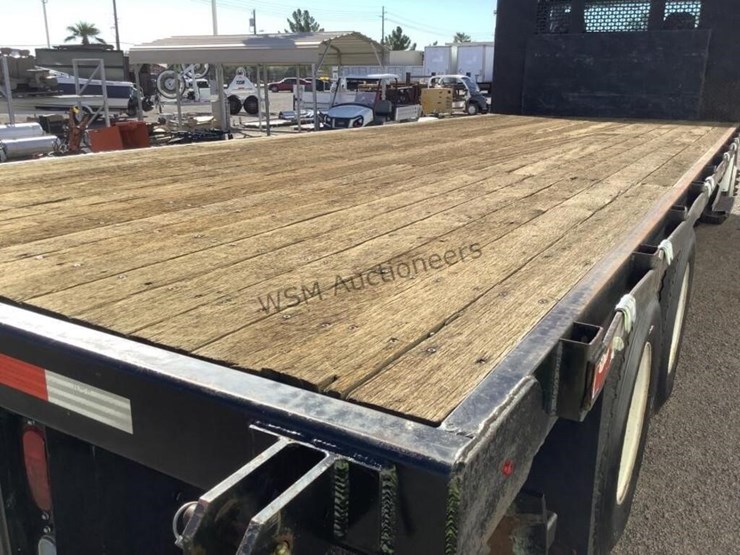 2012-freightliner-m2-f/b-image-10