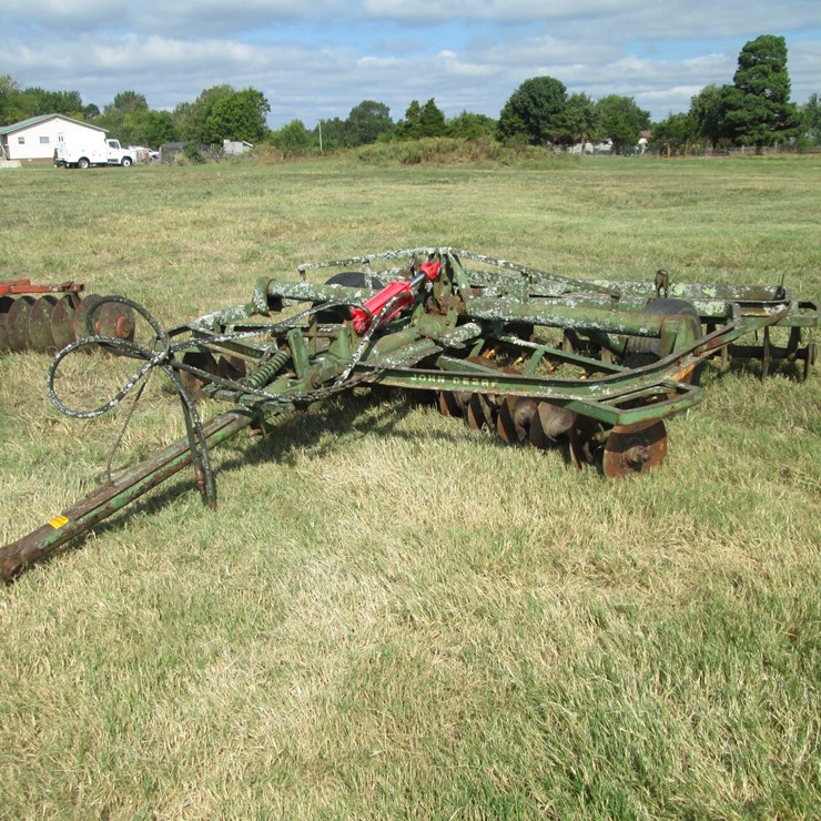 JOHN DEERE 10