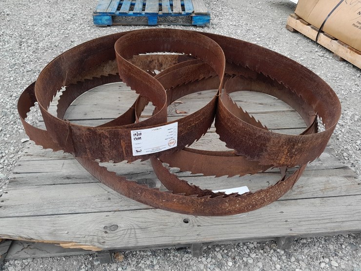 lot#-106-saw-blade-image-1