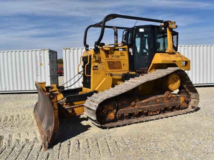 2020-caterpillar-d6n-lgp-image-45