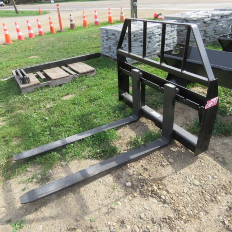 NEW KIVEL 48" 3500LB SKIDSTEER ATTACH PALLET FORKS