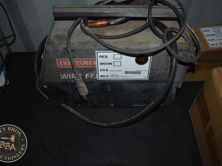 craftsman-wire-feed-welder,-electric,-110/120v,-30-140-amps-image-1