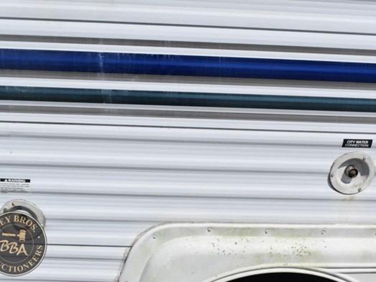 2004-keystone-rv-co-hornet-sport-27bs-38101-image-59