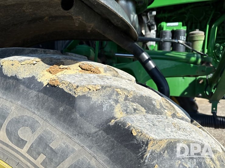 2021-john-deere-r4044-image-50