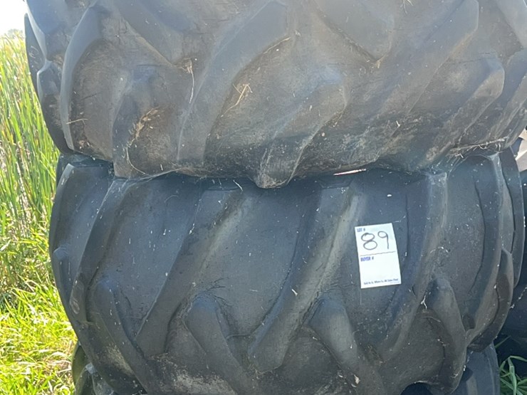 (3)-30.5/32-combine-tires,-decent-tires-image-5