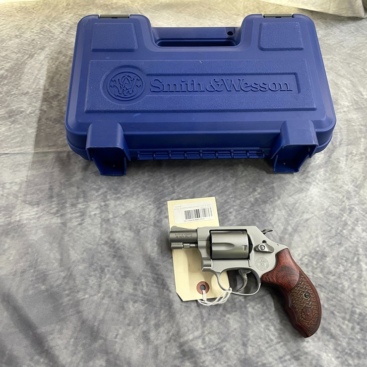 #4031 • Smith & Wesson 637 Performance Center, SN: EEF5020