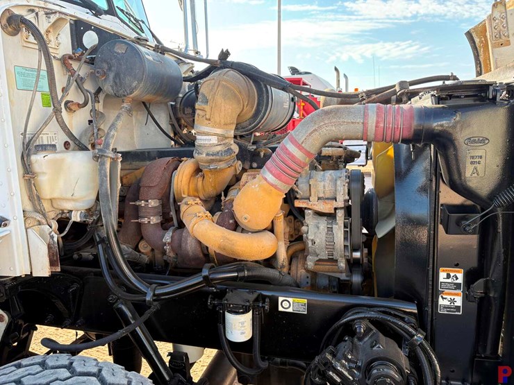 2006-peterbilt-357-image-12