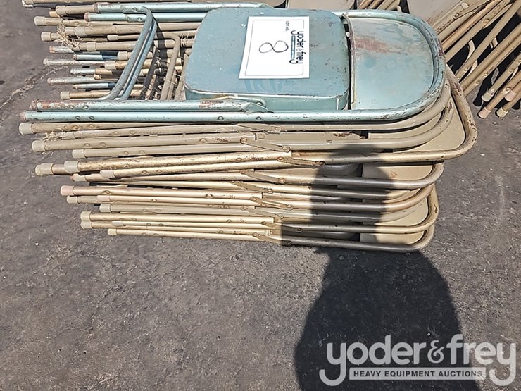 folding-chairs-(10-of)-image-4