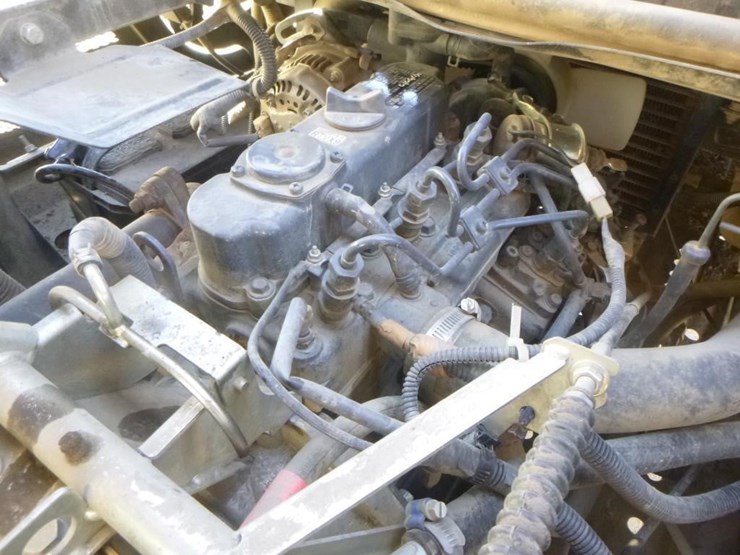 2022-kubota-rtv-x900-image-22