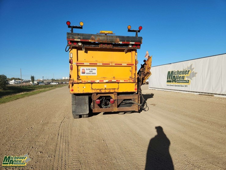 2015-international-workstar-7600-image-3