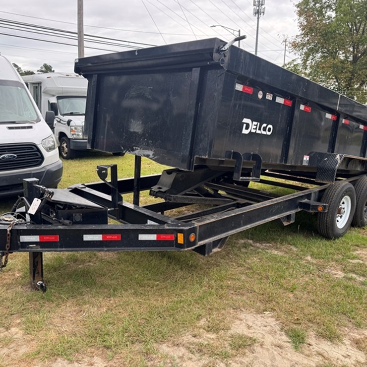 2023 DELCO 16'HYDRAULIC DUMP TRAILER, (2) 7K AXLES SCISSORS LIFT, DUAL FUNCTION TAILGATE, TARP SYSTE