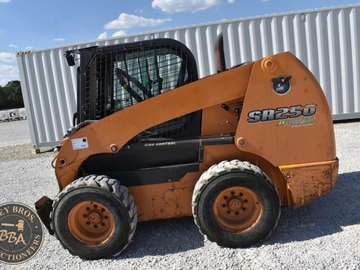 2013-case-sr250-image-27