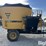 2022-vermeer-vs570-vertical-feed-mixer-wagon-image-4