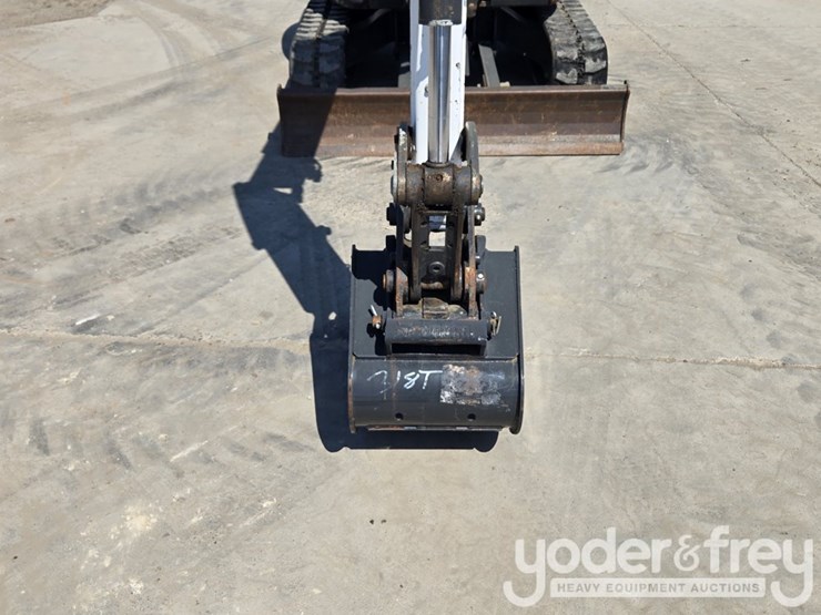 2021-bobcat-e35-image-44