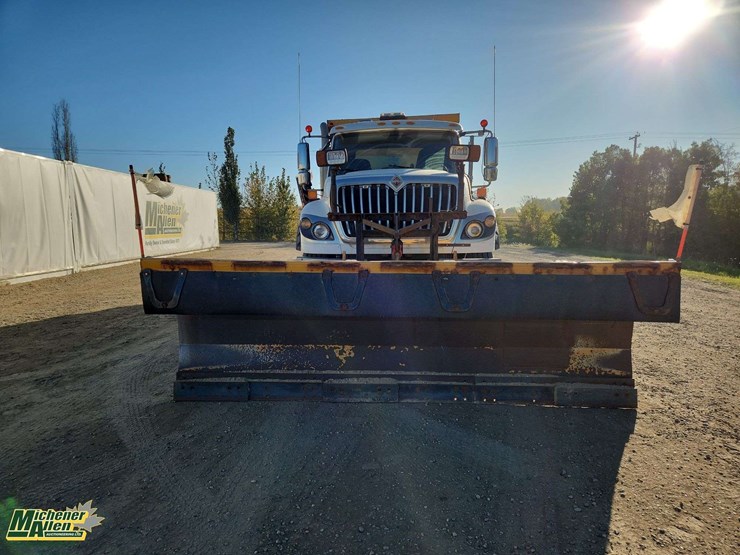 2015-international-workstar-7600-image-8