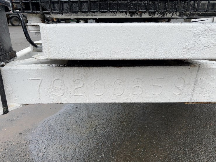 altec-tow-behind-wood-chipper-image-15