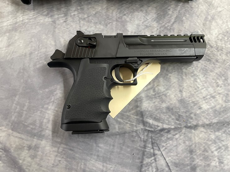 #4037-•-magnum-research-desert-eagle-l5,-sn:-dk0118863-image-11