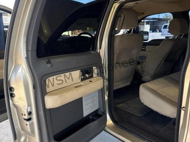 2013-ford-f150-image-25