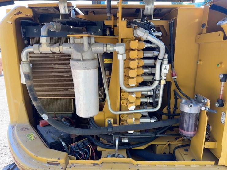 2015-caterpillar-308e2-cr-image-35