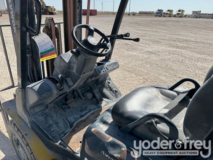 2018-komatsu-fg25t-16-image-17
