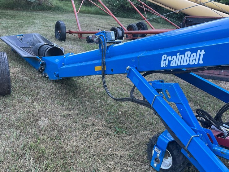 grainbelt-1547-conveyor,-self-propelled,-like-new,-equipped-with-26.5-kohler-gas-twin-cylinder-engine,-excellent-condition-image-8