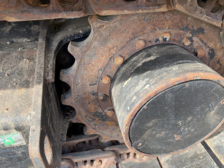 2017-caterpillar-307e2-image-21