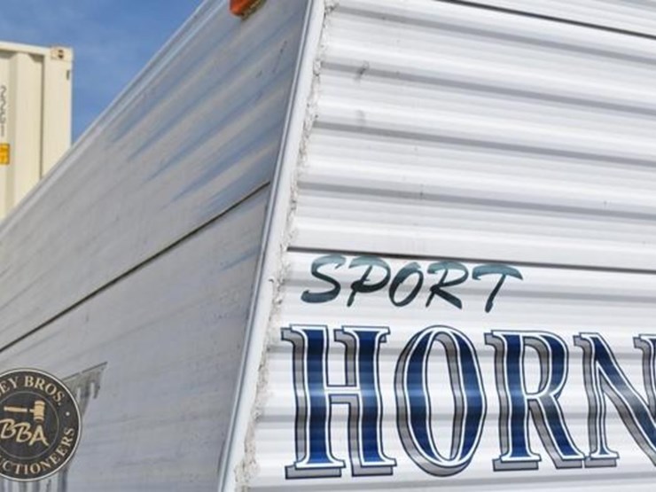 2004-keystone-rv-co-hornet-sport-27bs-38101-image-65