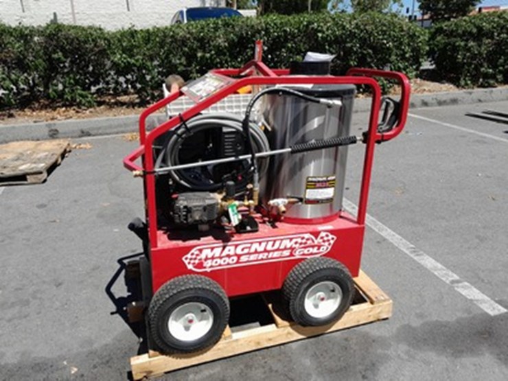 lot#-108-magnum-4000-hot-water-pressure-washer-image-1