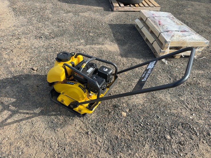 mustang-lf-88d-plate-compactor-image-2