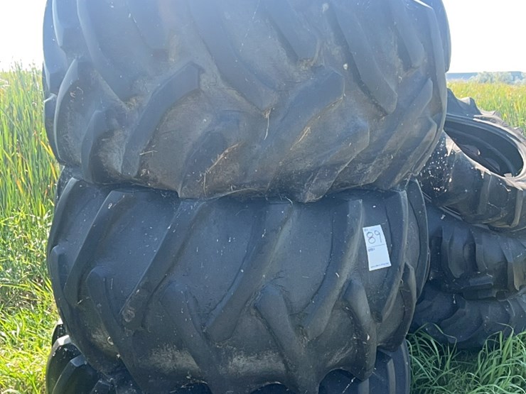 (3)-30.5/32-combine-tires,-decent-tires-image-7