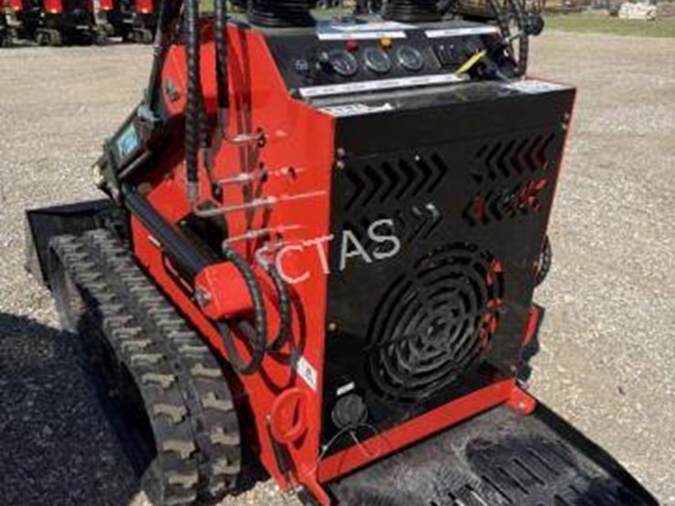 #179-•-mini-skid-steer-loader---model:-36or-image-4