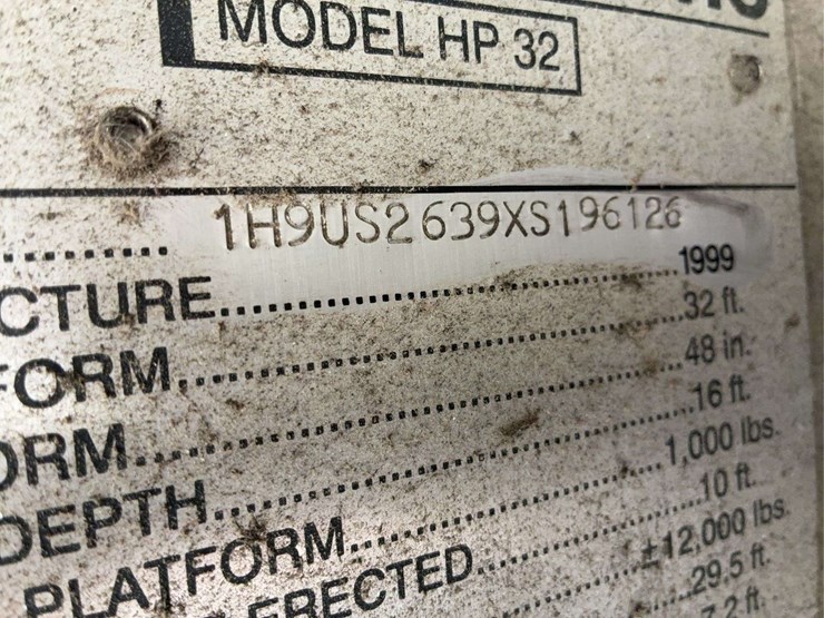 1999-hydra-platform-hp-32-over-under-catwalk-image-22